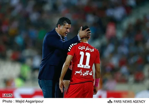 دیدار تیم&zwnj;های فوتبال پرسپولیس و تراکتورسازی تبریز