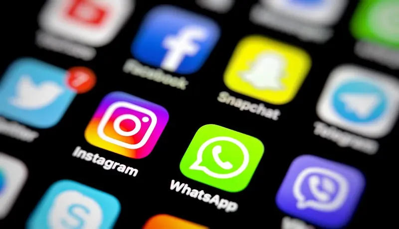 هشدار به کاربران ایرانی؛ سایه تحریم بر واتساپ، اینستاگرام و جیمیل / احتمال محدودیت پلتفرمهای خارجی هشدار به کاربران ایرانی؛ سایه تحریم بر واتساپ، اینستاگرام و جیمیل / احتمال محدودیت پلتفرمهای خارجی