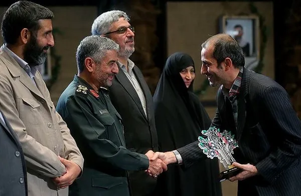 اختتامیه دومین نمایشگاه رسانه&zwnj;های دیجیتال انقلاب اسلامی شامگاه یکشنبه با حضور سرلشکر محمدعلی جعفری فرمانده سپاه پاسداران در مرکز همایش&zwnj;های بین المللی صدا و سیما برگزار شد./FNA
