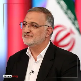 تشییع پیکر رهبر شهید انقلاب در دهه دوم محرم