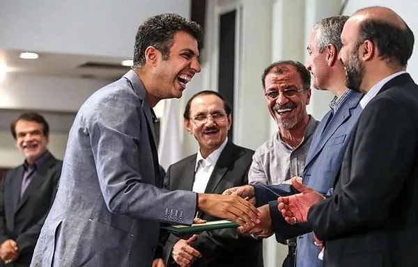 مراسم تقدیر از دست&zwnj;اندرکاران برنامه&zwnj;های ورزشی صدا و سیما عصر شنبه در سالن مرکز همایشهای صدا و سیما برگزارشد./FNA
