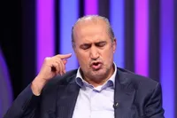 جریان اطلاع‌رسانی گروگان منافع «مهدی تاج»/ از شکایت تا بازداشت کارت خبرنگاری!