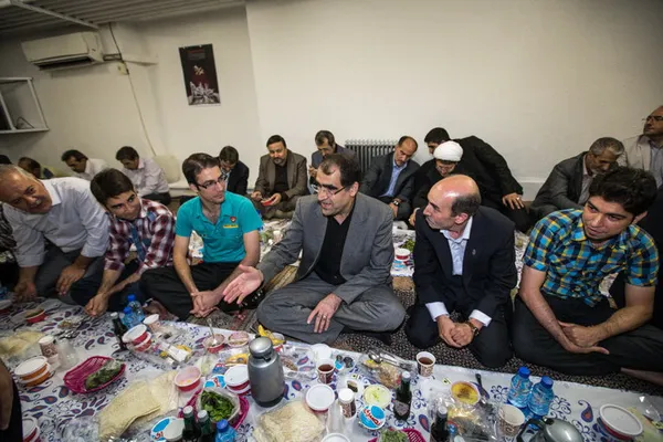 بازدید وزیر بهداشت از مجتمع خوابگاه دانشجویی امام علی(ع)/ISNA
