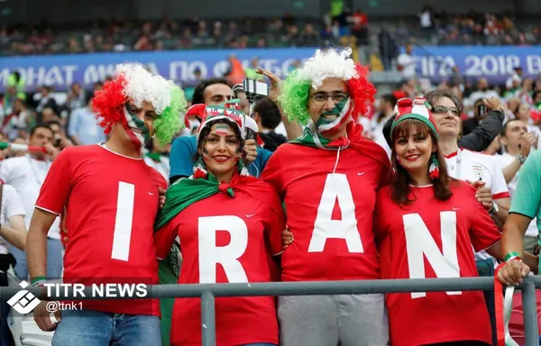 
لباس خاص هوادران ایرانی در ورزشگاه
