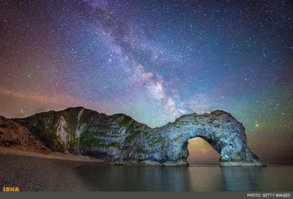 تصویر گذرگاه طاقدار سنگ طبیعی Durdle Door از استفن بانکس