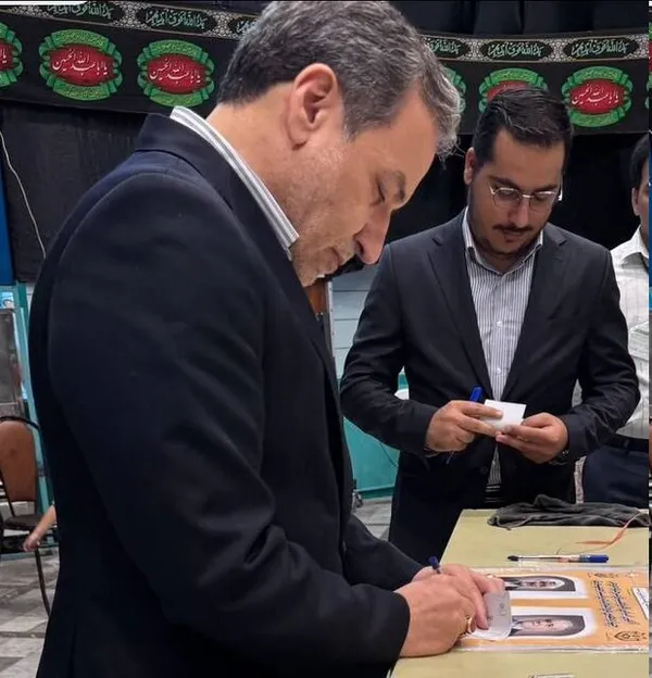 سید عباس عراقچی دبیر شورای راهبردی روابط خارجی 