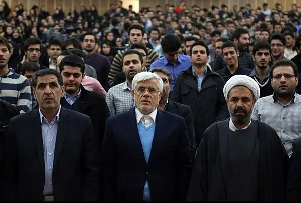 محمدرضا عارف به مناسبت ۱۶ آذر بعد از ظهر یکشنبه در دانشگاه شهید بهشتی تهران در جمع دانشجویان سخنرانی کرد./FNA

