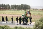 عزا