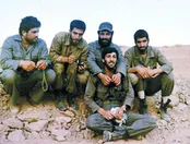 فرمانده خاکی جنگ حتی در عصبانیت می‌خندید