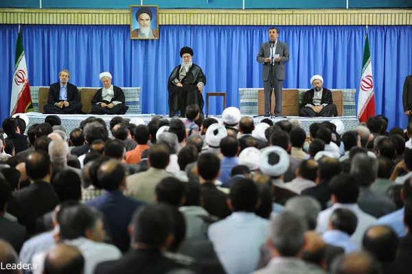 دیدار با رهبری در روز مبعث