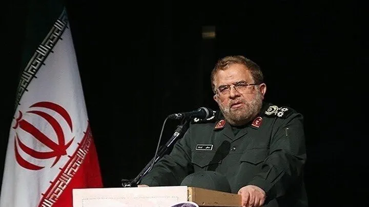 از فرماندهان سپاه