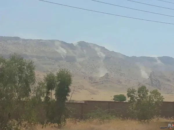 ریزش سنگ و خاک در کوه آسماری