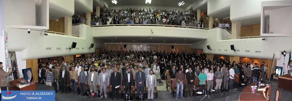 حضور پر شور و استقبال از جلسه پرسش و پاسخ دانشجویان دانشگاه شهید باهنر کرمان با دکتر محسن رضایی