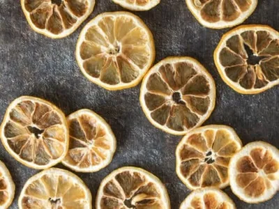 طرز تهیه لیموی خشک شده در فر