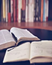5 کتاب که خواندن آنها برای کسب موفقیت در زندگی ضروری است