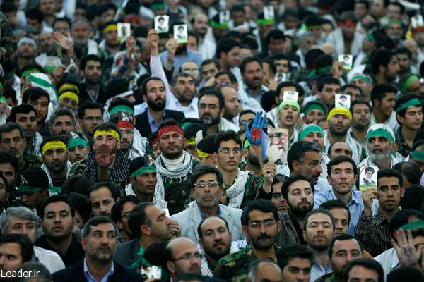 دیدار هزاران نفر از بسیجیان استان خراسان شمالی
۱۳۹۱/۰۷/۲۴