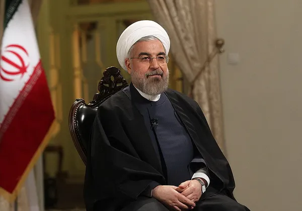 دکتر روحانی در گفتگو با روحانی نژاد در برنامه زنده تلویزیونی