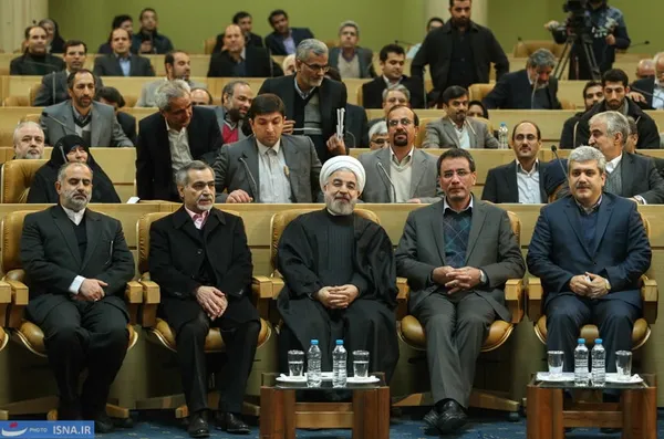 رضا فرجی دانا و حجت الاسلام حسن روحانی و حسین فریدون