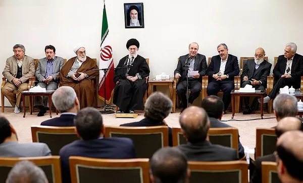 دیدار شهردار و اعضای شورای اسلامی شهر تهران با رهبر معظم انقلاب/leader.ir
