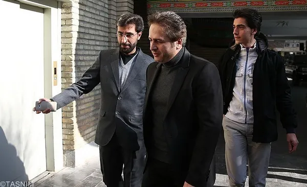 امیر تاجیک خواننده موسیقی پاپ در آسایشگاه جانبازان ثارالله
