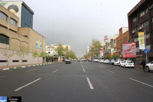 تقاطع مفتح و خ مطهری به سمت شرق ساعت :11:28 صبح