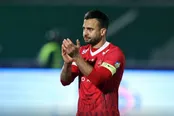 نمای زمینی و هوایی از زشتی فوتبال ایران؛ کج و معوج مثل خطوط زمین، زبان سروش رفیعی و خداداد!
