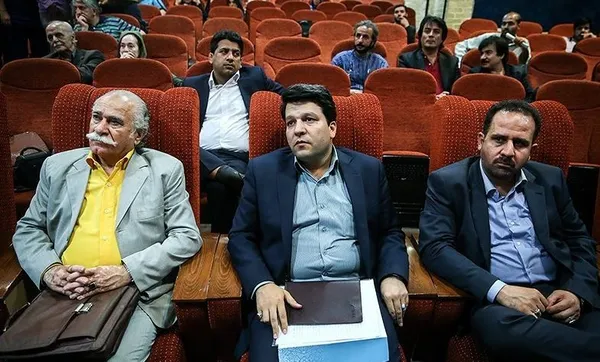 عصر چهارشنبه، گردهمایی جمعی از سینماگران در حمایت از مردم غزه در فرهنگسرای شفق برگزار شد./TASNIM
