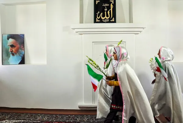 مراسم گرامیداشت ۱۲بهمن در خمین./ISNA

