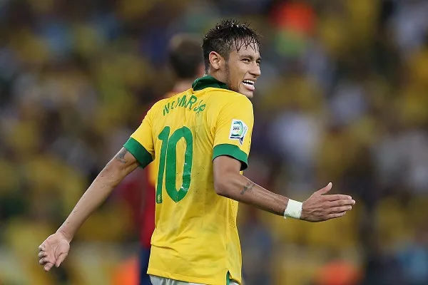 برزیل: نیمار (Neymar) - مهاجم جوان تیم بارسلونا که با بازی درخشان در باشگاه بارسلونا نوید آینده روشن و تبدیل شدنش را به بهترین بازیکن دنیا در سال&zwnj;های نزدیک می&zwnj;دهد.
