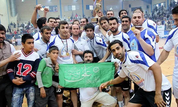 در آخرین دیدار لیگ بر&zwnj;تر هندبال ایران میان تیم&zwnj;های تامن الحجج (ع) سبزوار و صبای قم، تیم ثامن الحجج (ع) با شکست حریف به مقام قهرمانی کشور دست پیدا کرد. /TASNIM