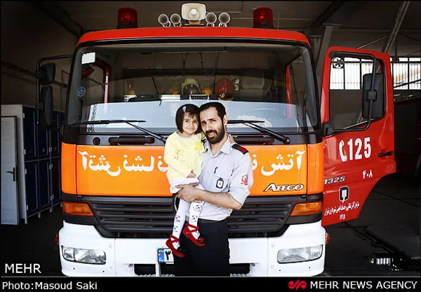 تحویل سال نو در ایستگاه 8 آتش نشانی تهران