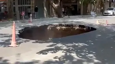 تصاویر فرونشست زمین در اصفهان