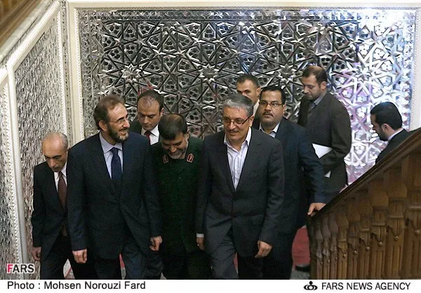 دیدار وزیر دفاع عراق با رئیس مجلس شورای اسلامی
چهارشنبه 3 مهر
