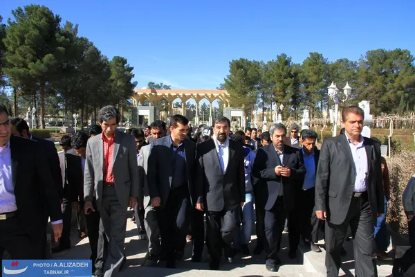 دیدار دکتر محسن رضایی از موزه دفاع مقدس کرمان