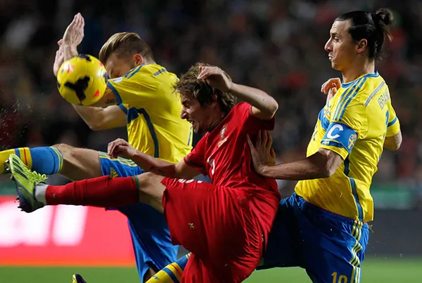 Ibrahimovic v Ronaldo