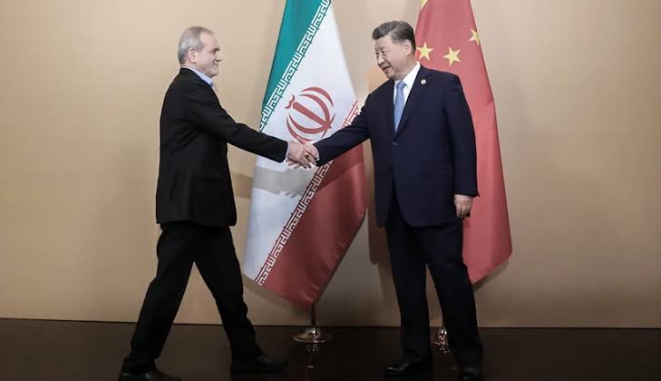 سفر عراقچی برای ترمیم روابط لازم بود / مراقب «نعل و میخ» زدن چین باشیم سفر عراقچی برای ترمیم روابط لازم بود / مراقب «نعل و میخ» زدن چین باشیم