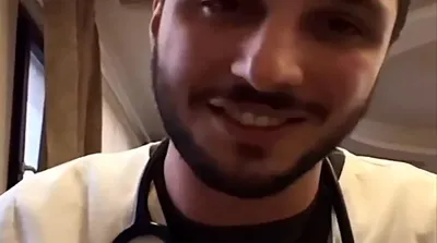 پزشک آوازخوان گیلانی که پرمشتری شده