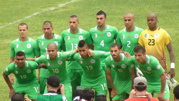 الجزاير  1                         0 بورکينافاسو