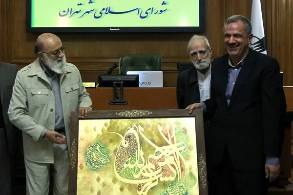 نخستین جلسه شورای شهر تهران پس از انتخابات این شورا روز سه شنبه به ریاست مهدی چمران برگزار شد./IRNA
