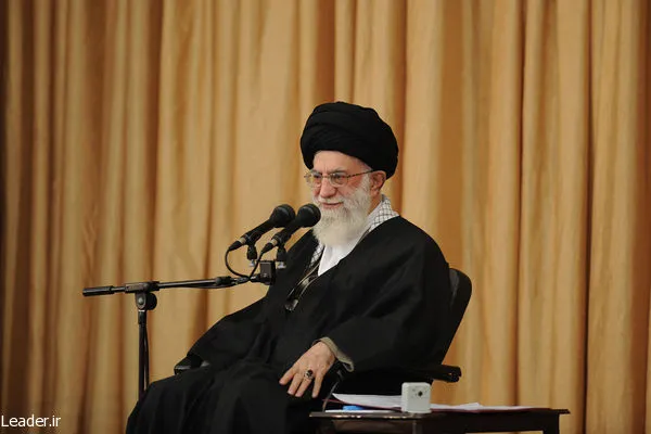 دیدار هزاران نفر از بسیجیان استان خراسان شمالی
۱۳۹۱/۰۷/۲۴