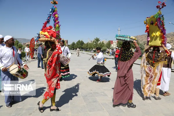 جشنواره تئاتر بین المللی خیابانی مریوان