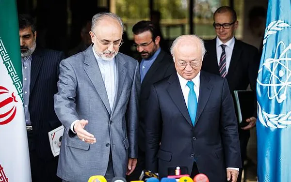 یوکیا آمانو مدیر کل آژانس بین المللی انرژی اتمی صبح یکشنبه با علی اکبر صالحی رئیس سازمان انرژی اتمی ایران دیدار و گفتگو کرد./MEHR
