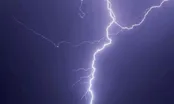 یک نفر در گیلانغرب بر اثر برخورد صاعقه جان باخت