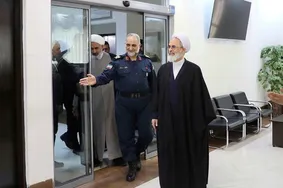 حضور آیت‌الله اعرافی در ستاد فرماندهی انتظامی استان قم