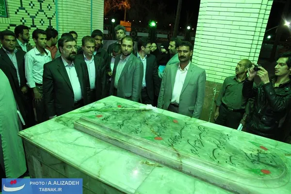 آستان مقدس امامزاده حسین جوپار و زیارت مقبره شهید گمنام توسط دکتر محسن رضایی