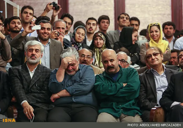 همایش تجلیل از عارف و حمایت از روحانی