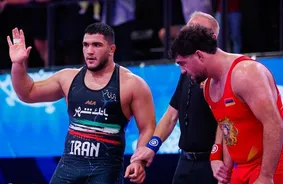 تیم کشتی آزاد جوانان ایران از رفتن روی سکو بازماند