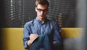 چگونه باهوش‌تر از چیزی که هستیم به نظر برسیم؟
