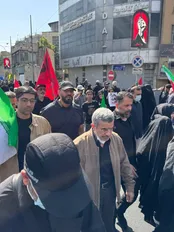عکس: احمدی نژاد در مراسم تشییع رهبر شهید انقلاب