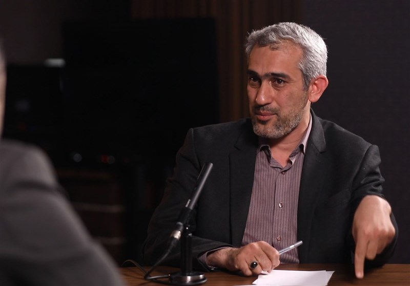 «لبخندهای تلخ» و «جوکهای بیمزه» وزیر اقتصاد زیر ذرهبین مجلس / سؤال درباره تورم ۱۴۰ درصدی «لبخندهای تلخ» و «جوکهای بیمزه» وزیر اقتصاد زیر ذرهبین مجلس / سؤال درباره تورم ۱۴۰ درصدی